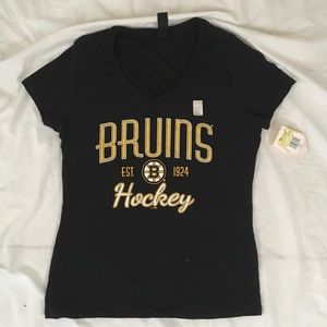 Boston Bruins Women’s V Neck Tee